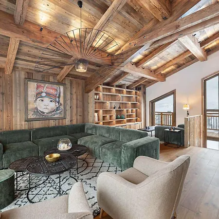 Chalet Luxe Avec Piscine, Sauna, Et Acces Facile Pistes - Fr-1-568-27 *
